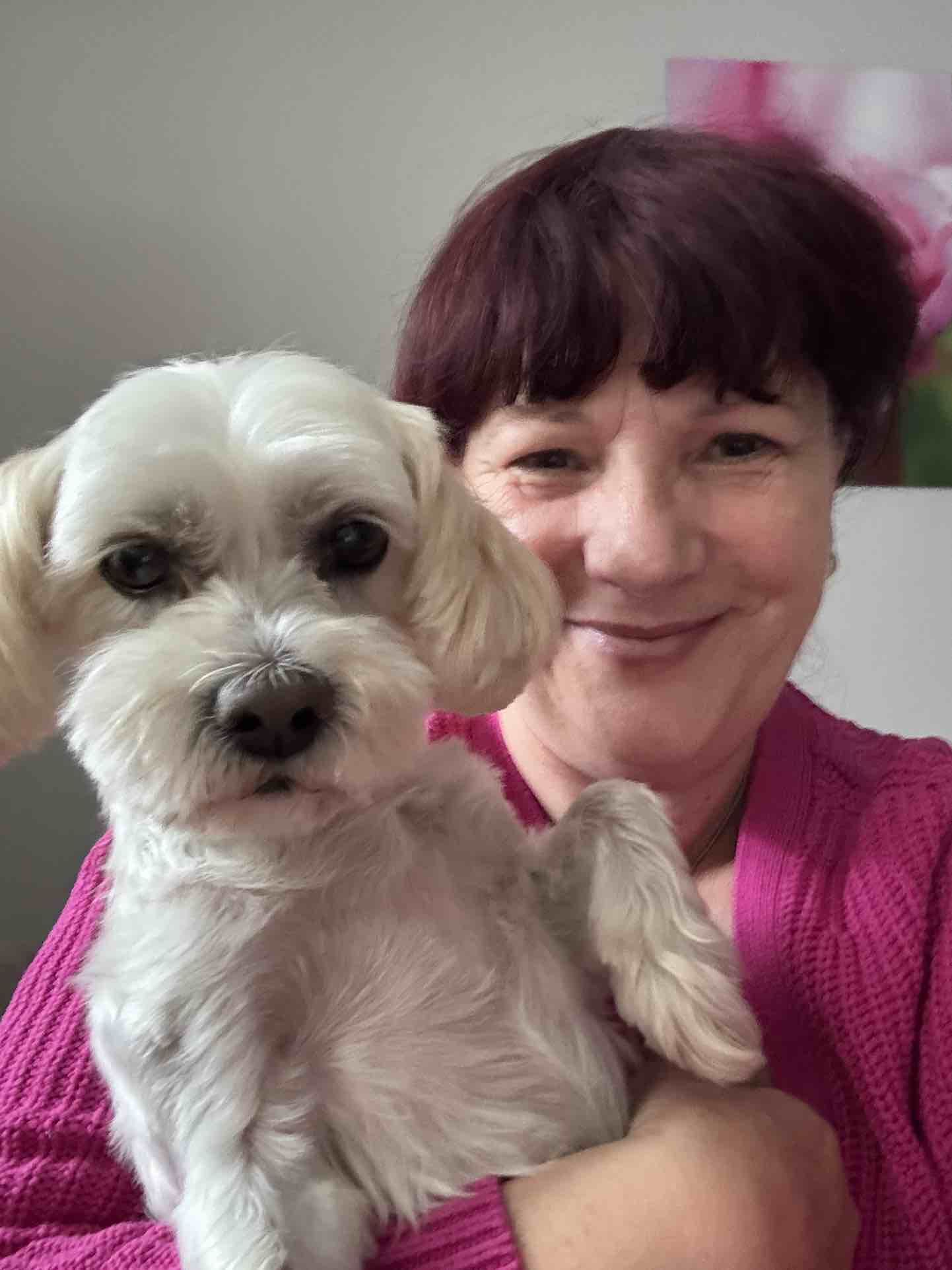 Petra mit ihrem Hund Oktober 2025 Petra mit ihrem Hund Oktober 2025