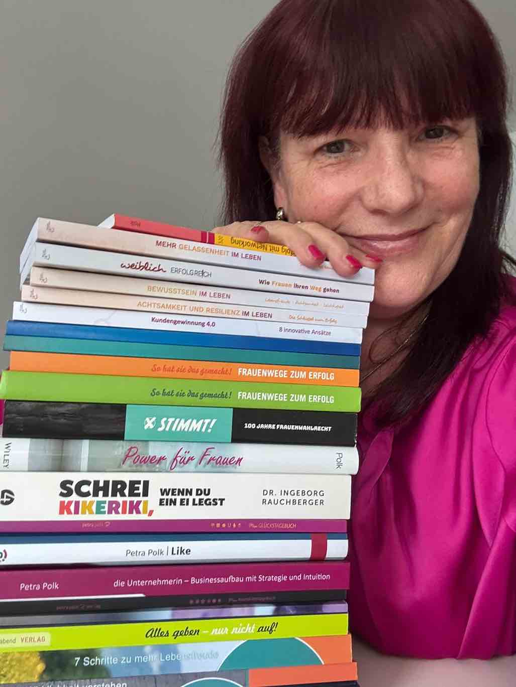 Petra Polk mit ihren Büchern 2026 Petra Polk mit ihren Büchern 2026