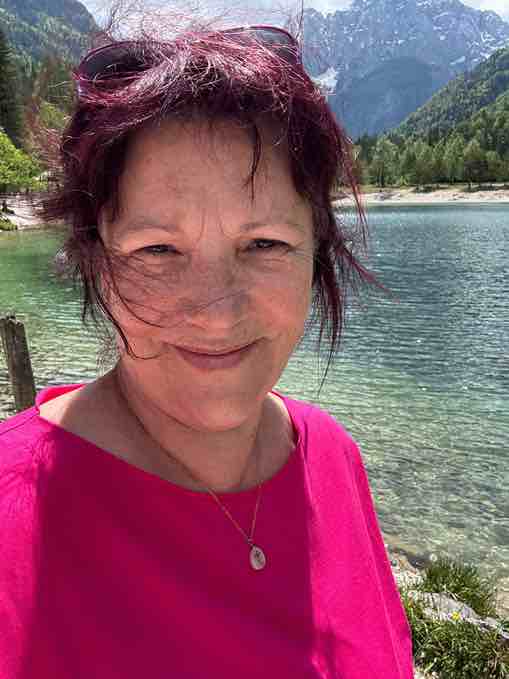 Petra Polk beim Spaziergang
