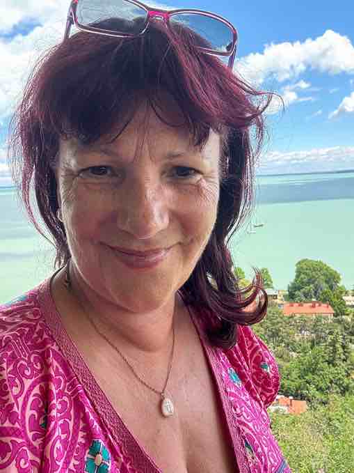 Petra Polk bei der Seeerkundung